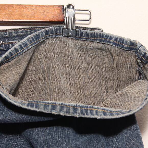 Silver Jeans Joy Button Fly Flare Distressed Jeans Size 31 w/33" Inseam Altered - Picture 9 of 10